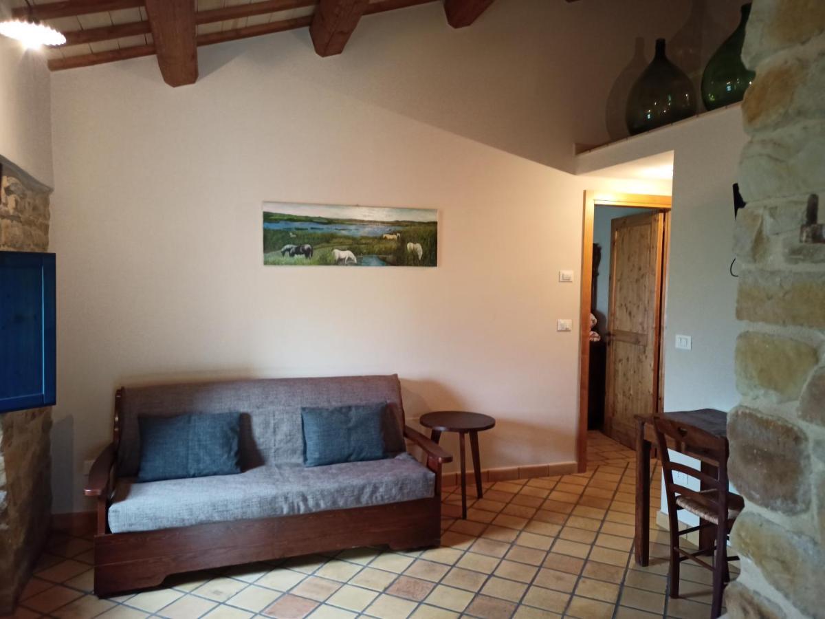 La Stradella Appartamenti Vacanze Castiglione Messer Raimondo Exterior foto